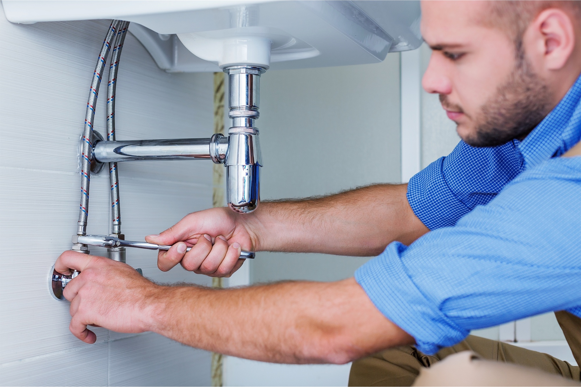 5 Signs You Need to Call a Plumber